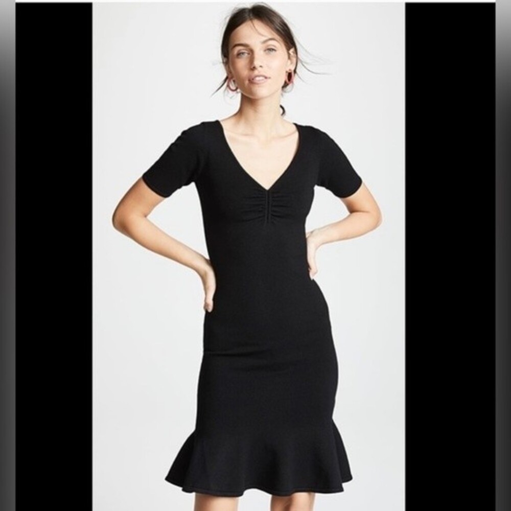 Milly Shirred V-Neck Flounce-Hem Dress In Black Size Small - Picture 2 of 5